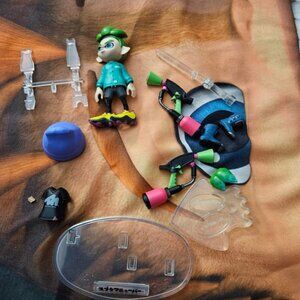 Bandai Splatoon Inkling Boy Switchable Locker Outfit Action Figure Toy w extras